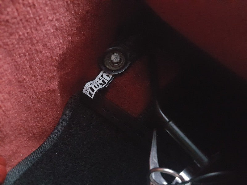 Honda S2000 Fire Extinguisher Bracket installed