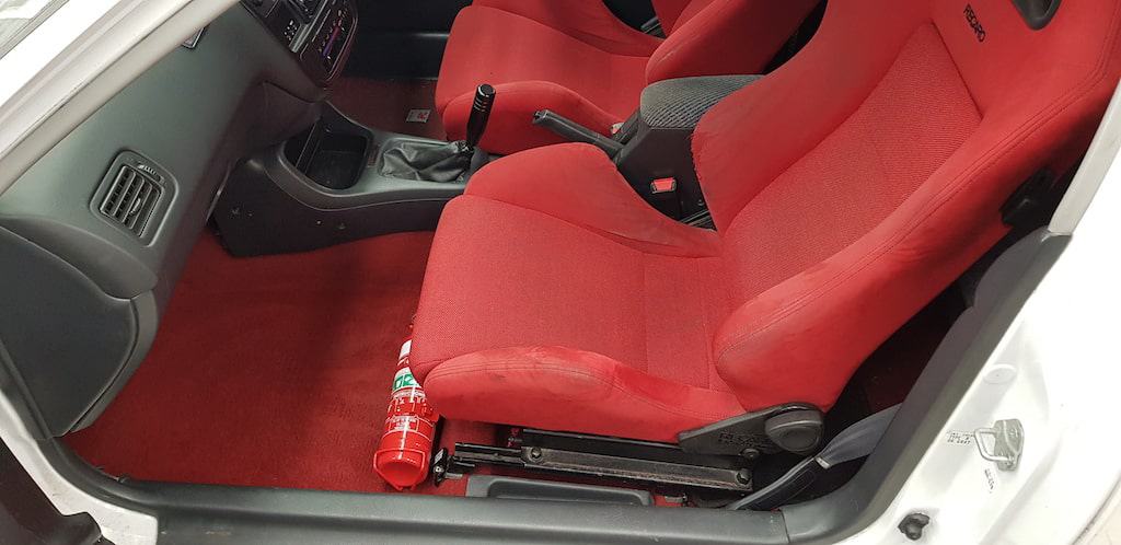 Honda Integra DC2 Fire Extinguisher Bracket installed